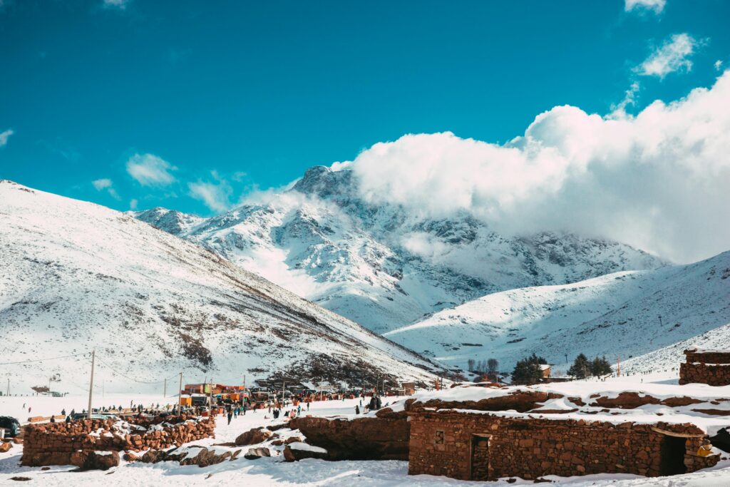 Best Day Tour Atlas Mountains: Stunning Views & Berber Culture